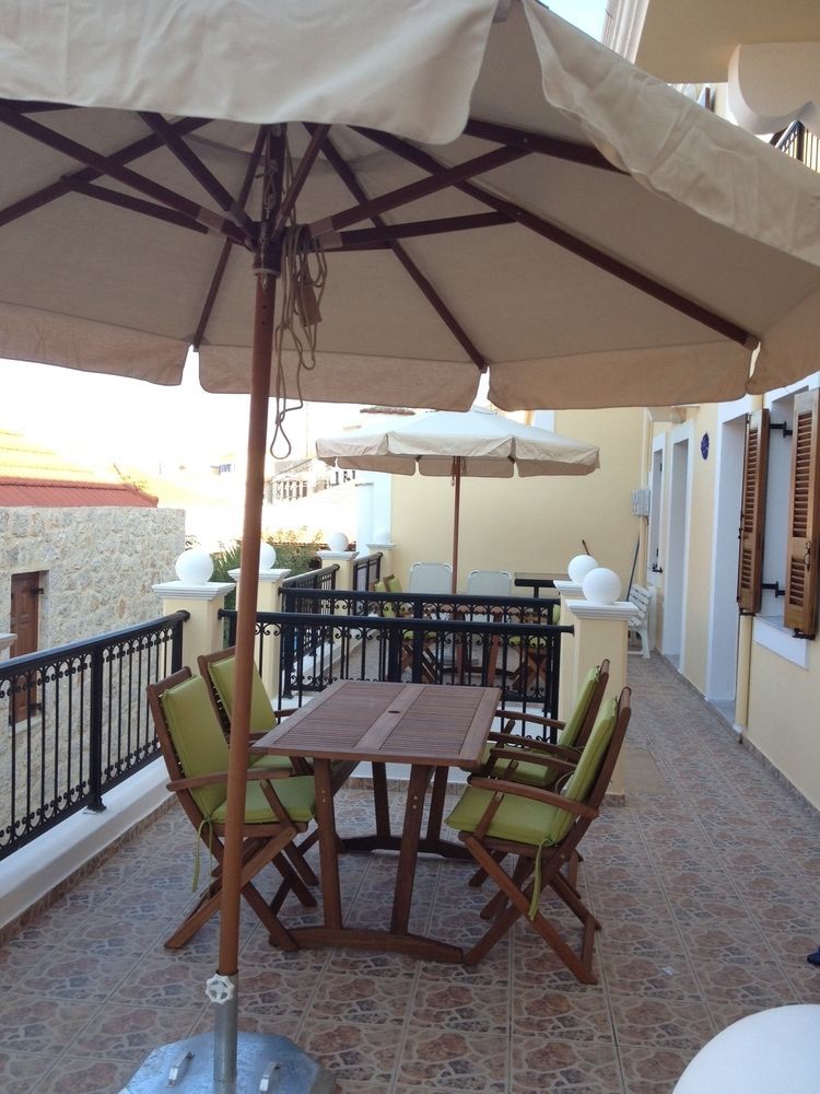 Отель Halki Sea House Экстерьер фото