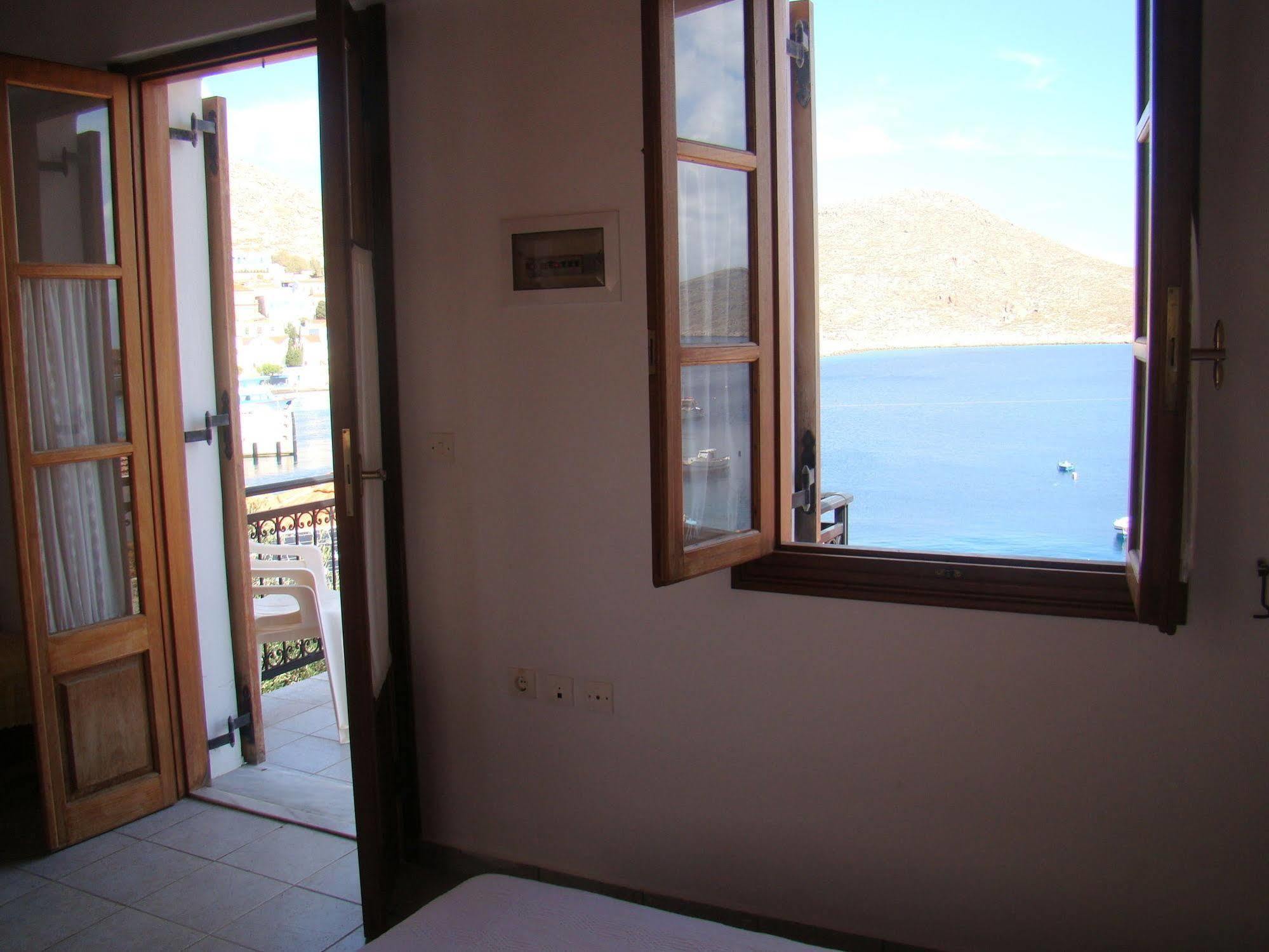 Отель Halki Sea House Экстерьер фото