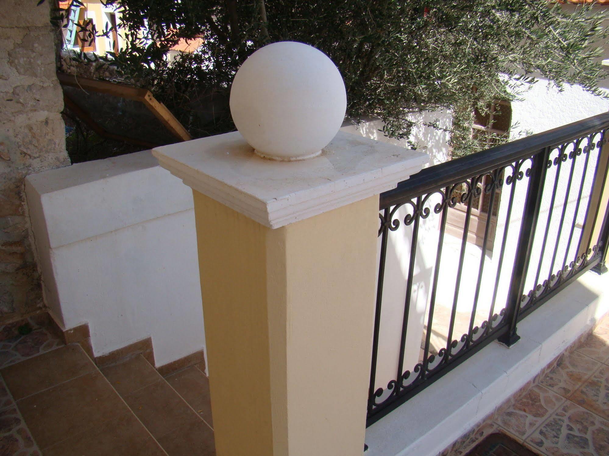 Отель Halki Sea House Экстерьер фото
